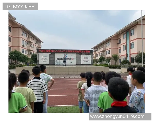 热爱足球明星的男生们如何追逐梦想与偶像的足迹